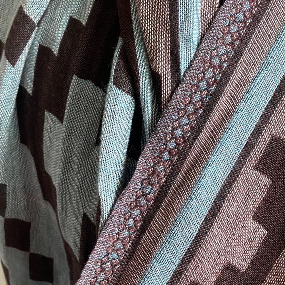 MICHAEL STARS Aztec Geometric Patterned Scarf with Tassels Blue Brown - Picture 3 of 4